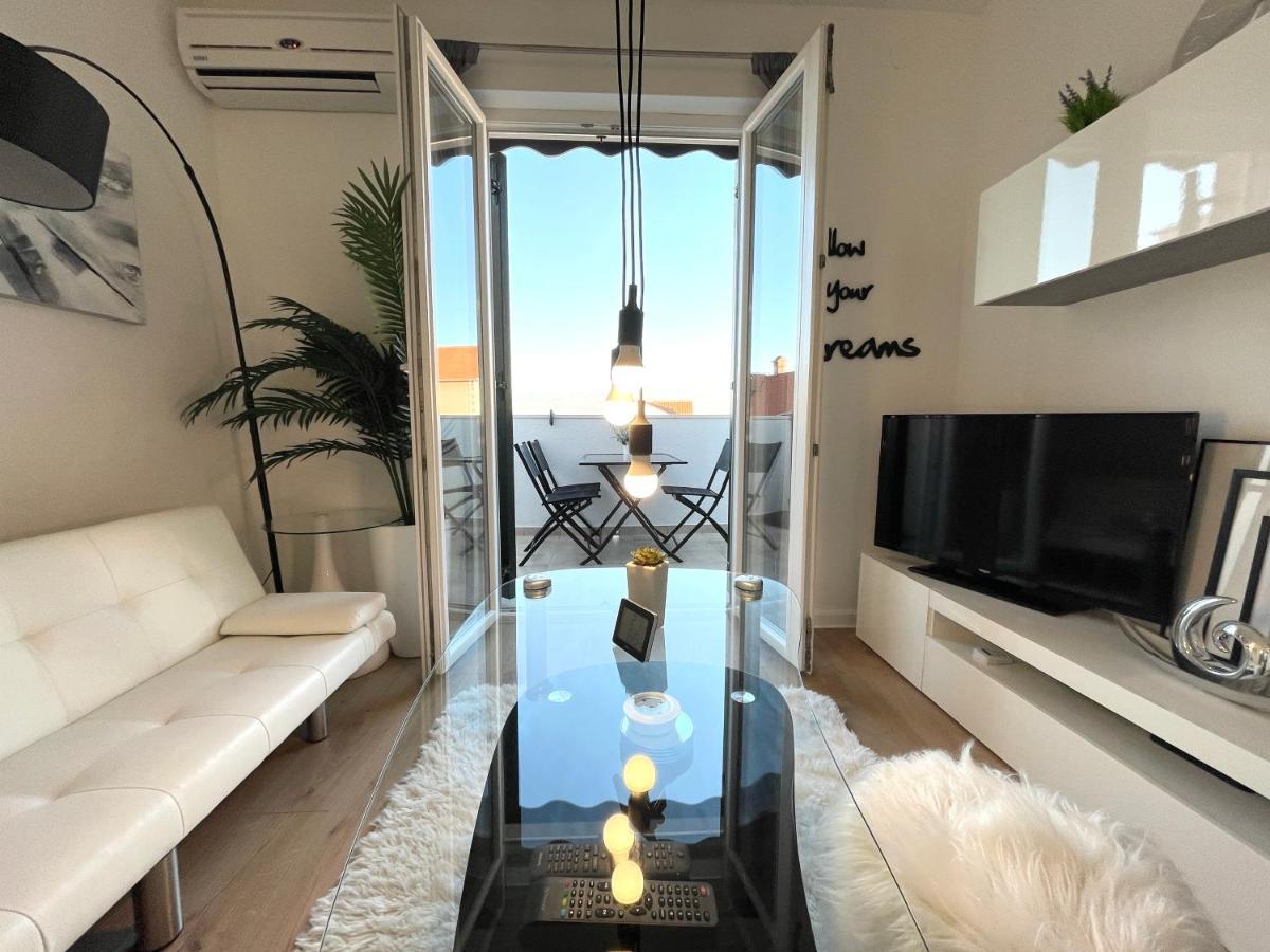 Apartment New Chic Supetar
