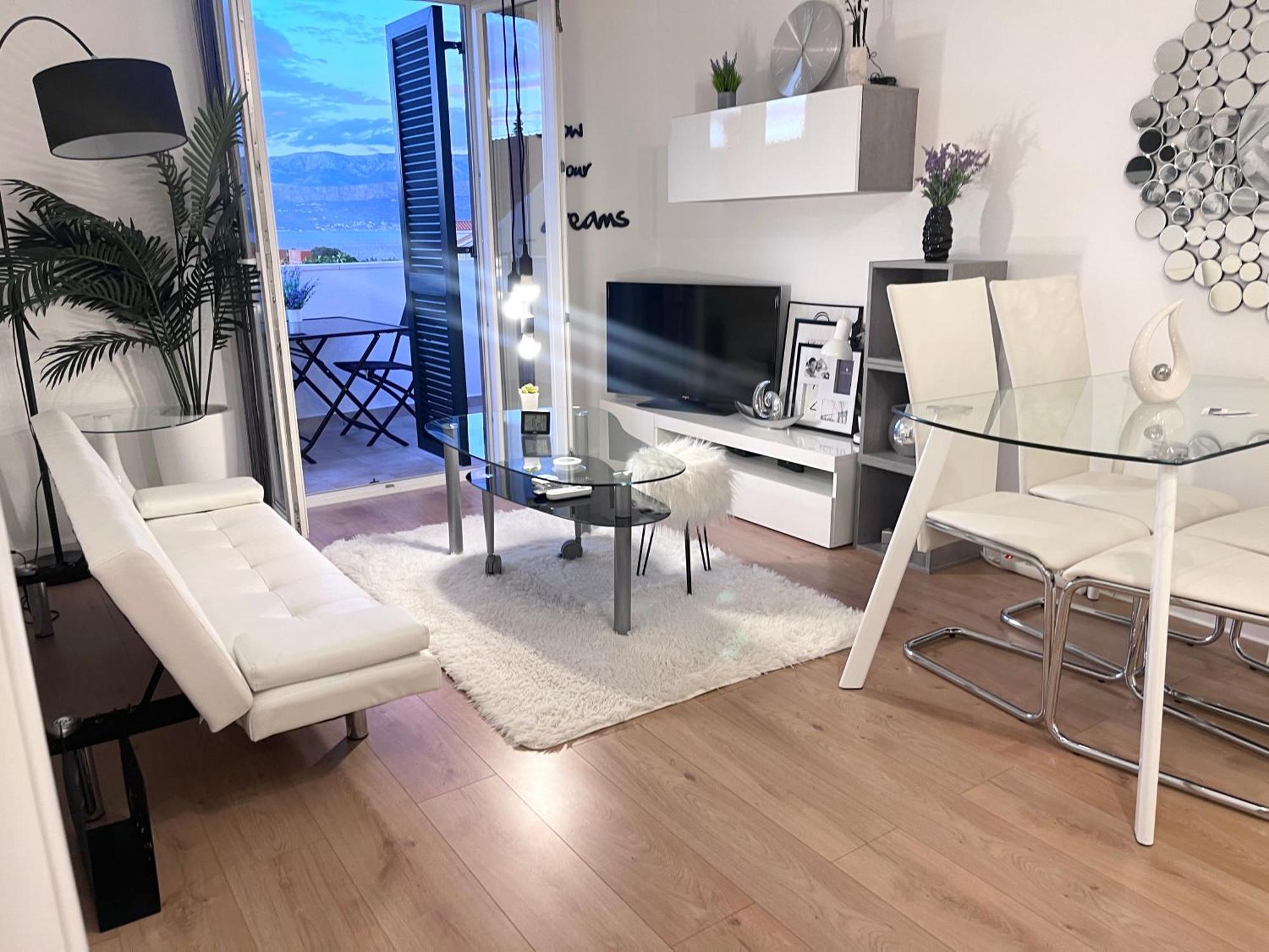 New Chic Apartment Supetar